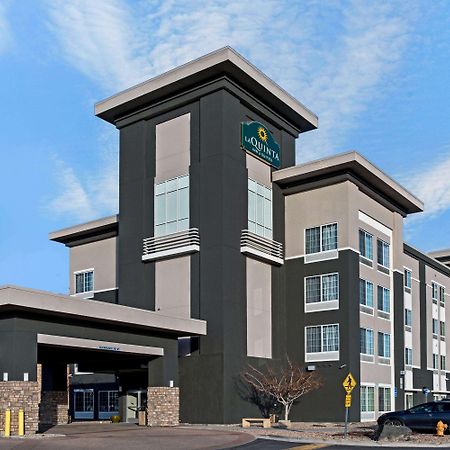 La Quinta By Wyndham Denver Gateway Park Exterior photo