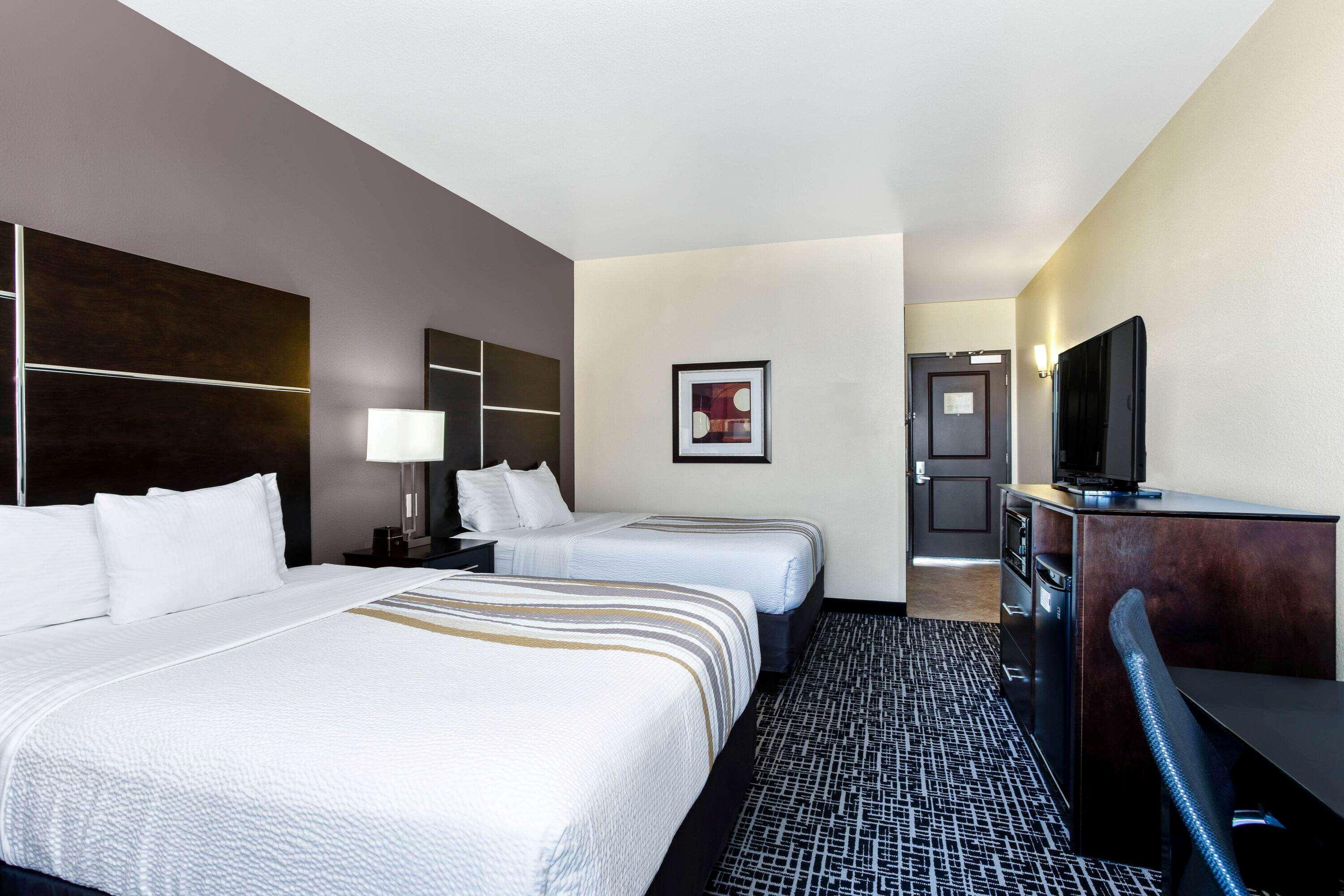 La Quinta By Wyndham Denver Gateway Park Exterior photo