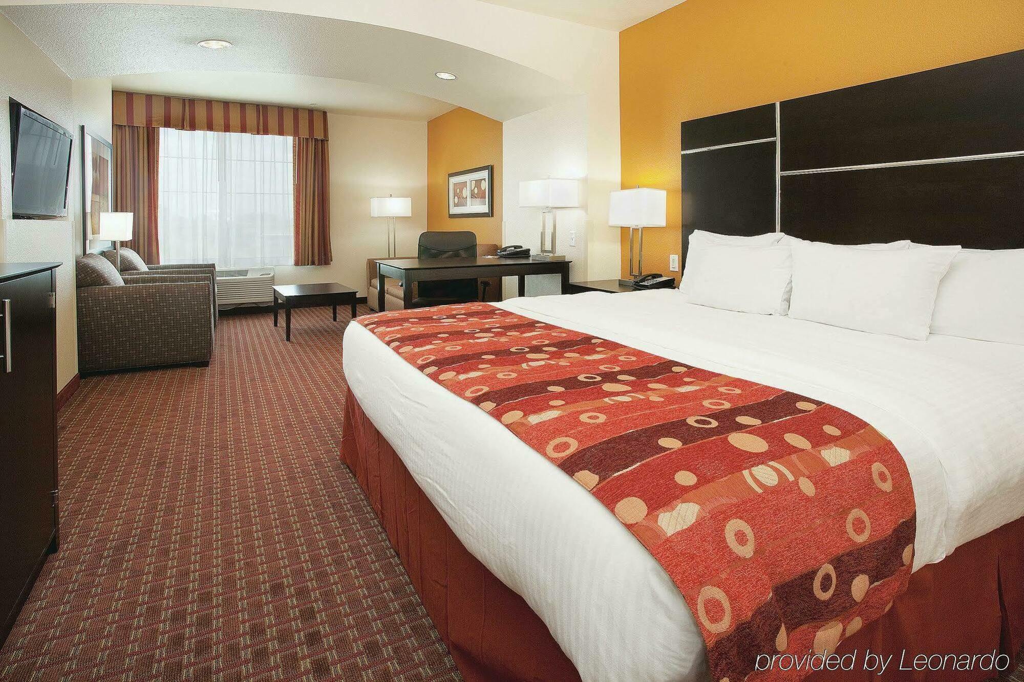 La Quinta By Wyndham Denver Gateway Park Exterior photo