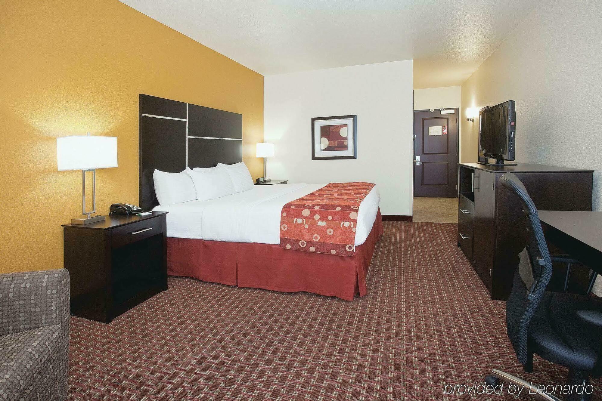 La Quinta By Wyndham Denver Gateway Park Room photo